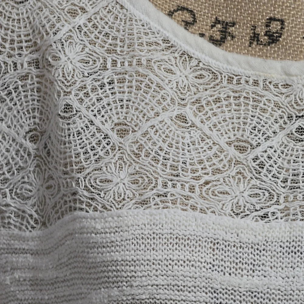 Free People Kristobel Ruffled Lagan Knit Sweater,‎ Cream, size XS